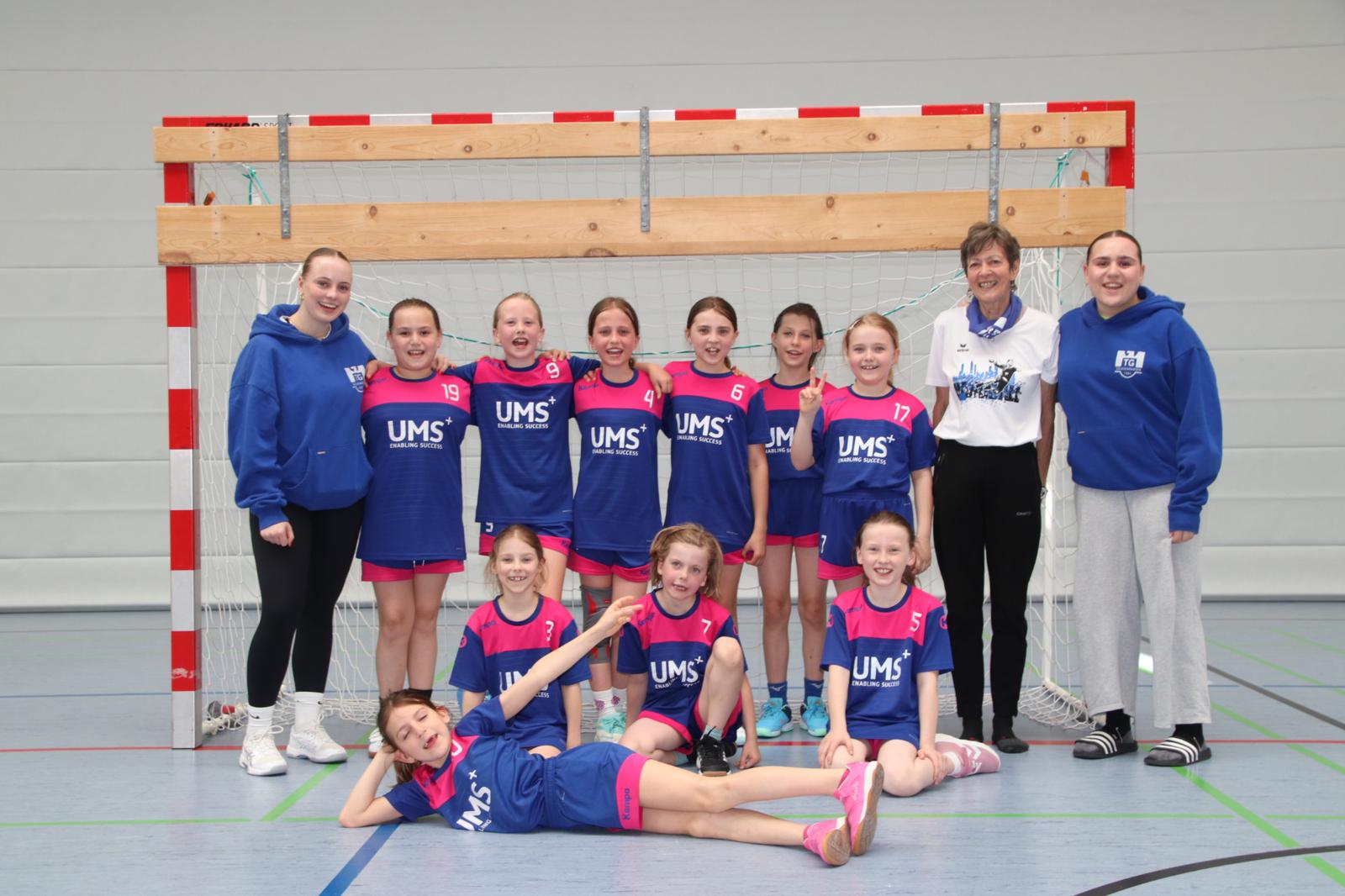 Weibliche Handball E-Jugend auf Erfolgskurs